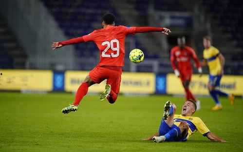 欧服瓦罗兰特最新爆料,新英雄、新皮肤及重大更新前瞻 第1张 欧服瓦罗兰特最新爆料,新英雄、新皮肤及重大更新前瞻 第1张